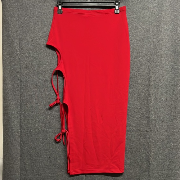 NEW SHEIN SXY Solid Tie Side Pencil Skirt, Red  - Size M - Picture 6 of 10